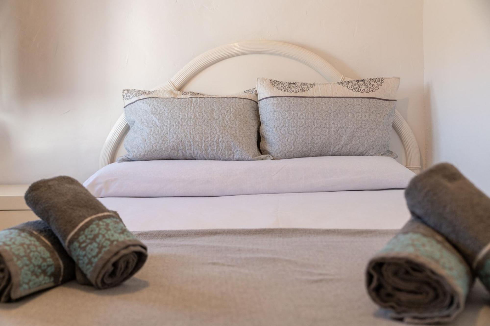 El Abuelo Hotel Guaro ภายนอก รูปภาพ